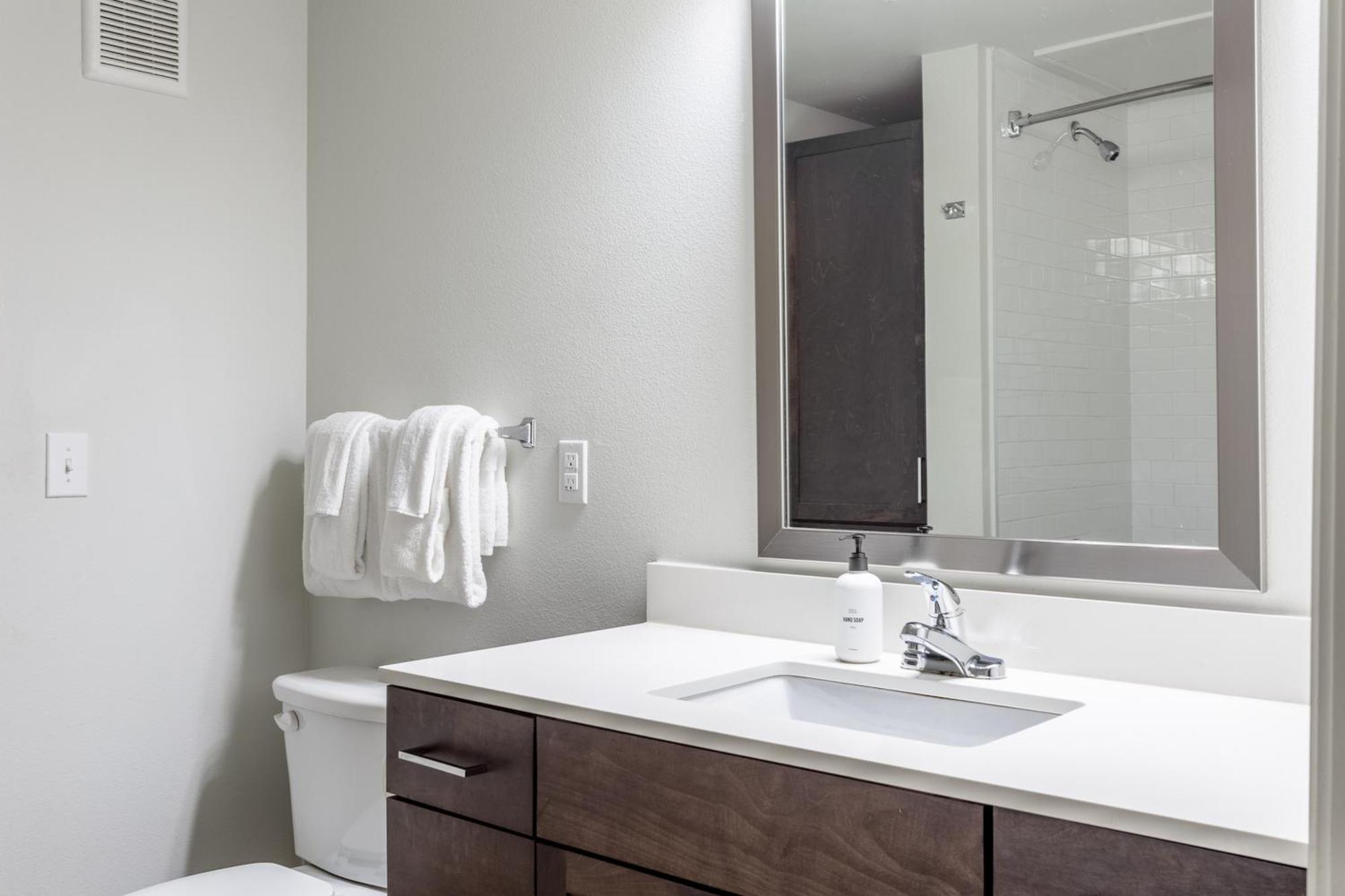 Kasa Greenville Dallas Quarto foto